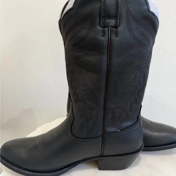 Shyanne Black Leather Western Heeled Boots NIB Size 9M - Picture 9 of 14